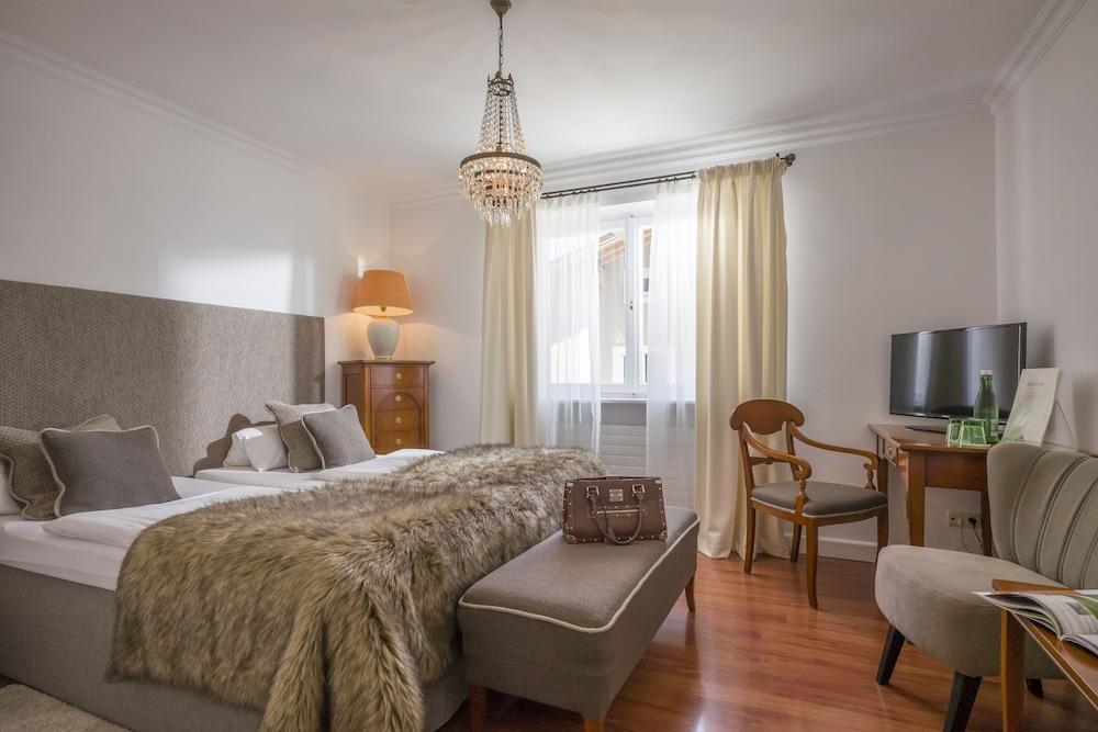 Hotel Bruggwirt 蒂罗的圣约翰 外观 照片